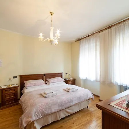 La Casa Di Fernanda בלונו